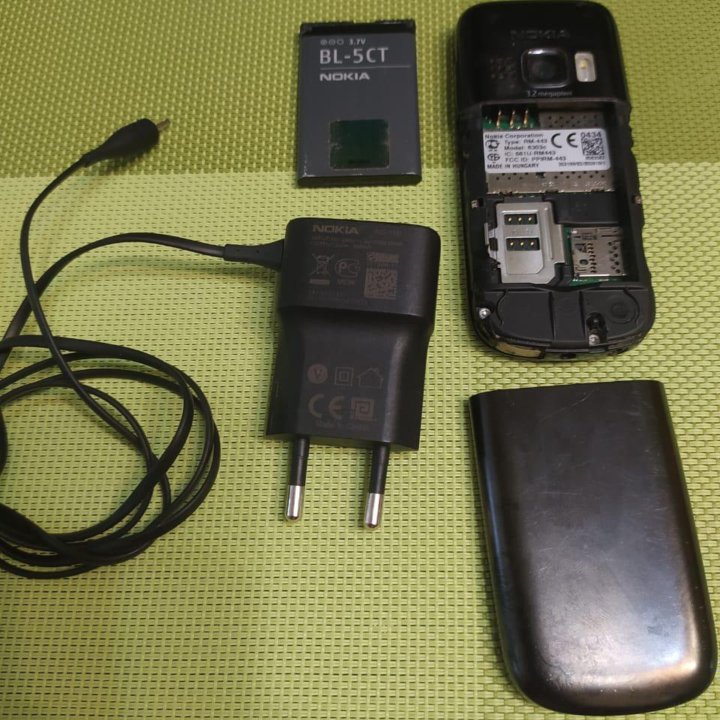 Телефон Nokia 6303c