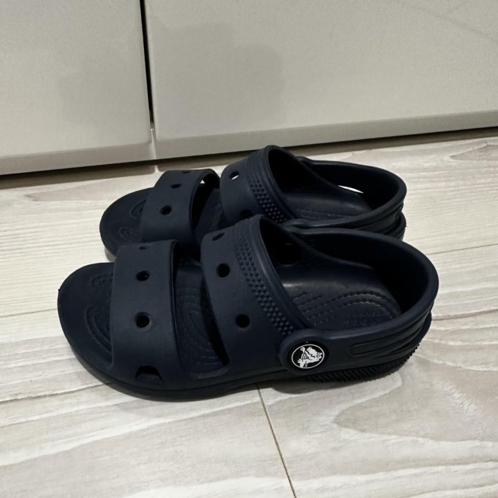 Crocs сандалии