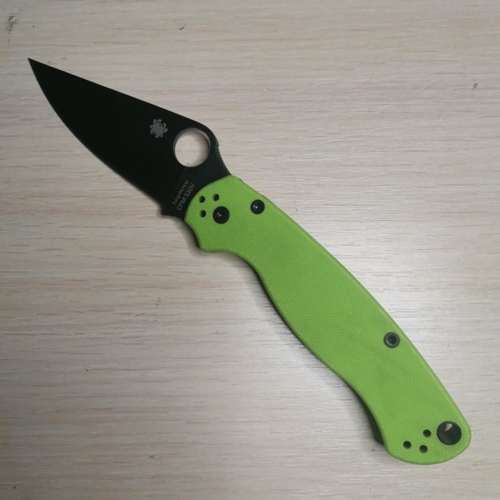 Реплика Spyderco paramilitary 2