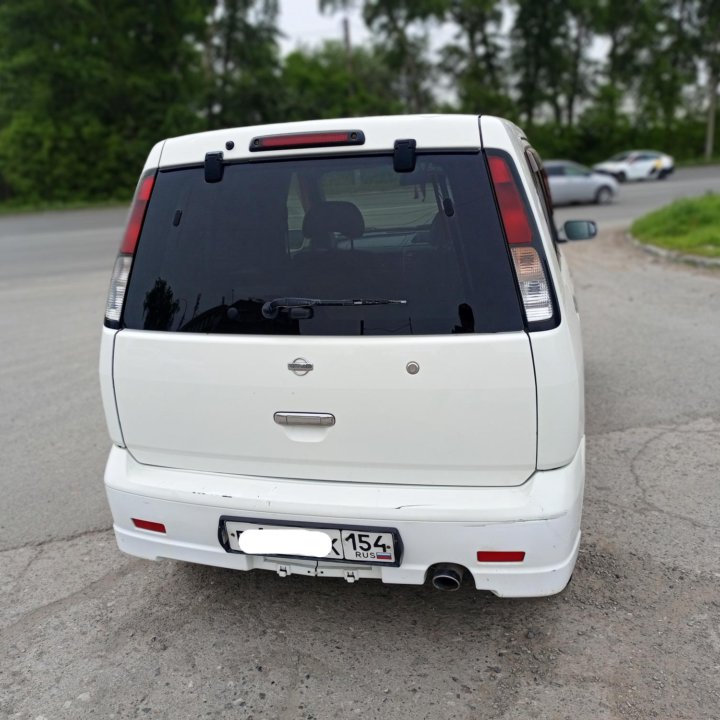 Nissan Cube, 1998