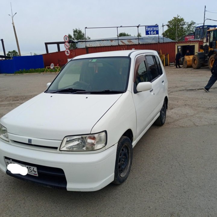 Nissan Cube, 1998