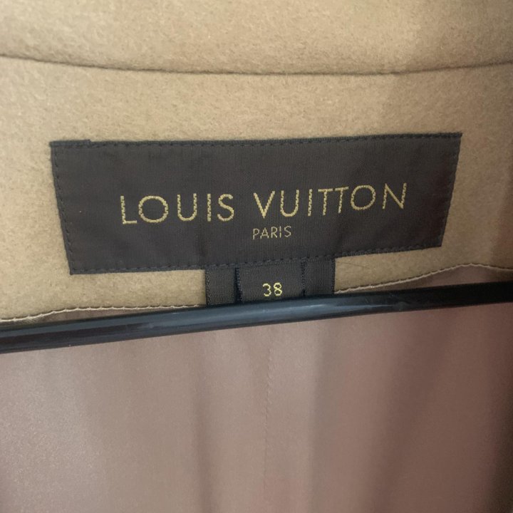 Пальто Louis Vuitton