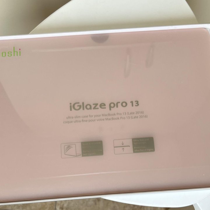 Новый чехол Moshi iGlaze MacBook Pro 13