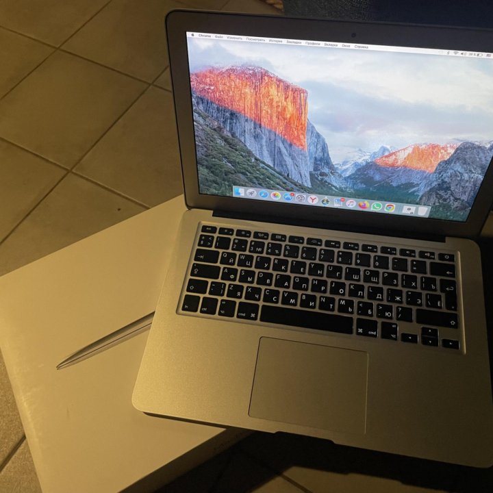 Macbook Air 13 2015/i5