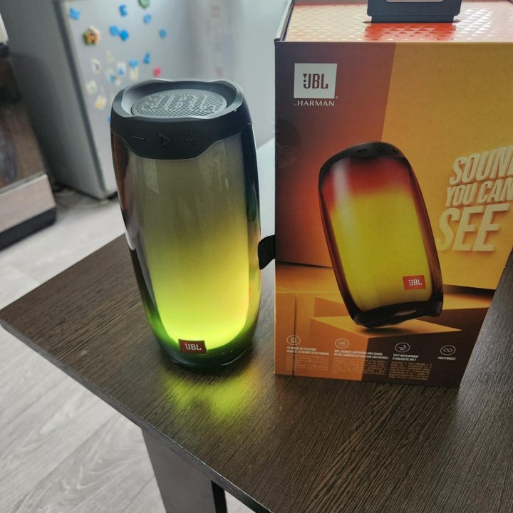 JBL PULSE 4