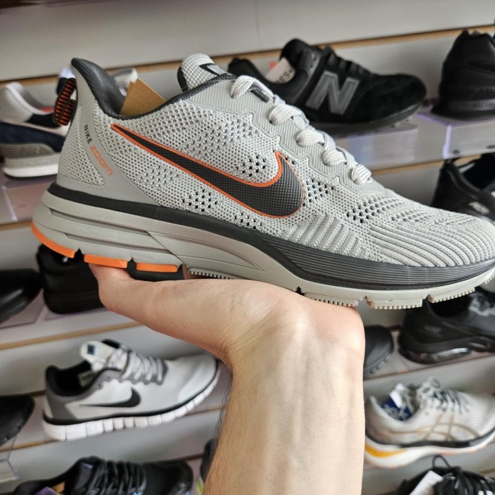 Кроссовки Nike Zoom