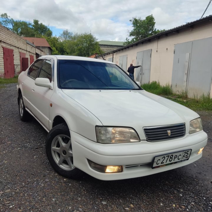 Toyota Camry, 1996