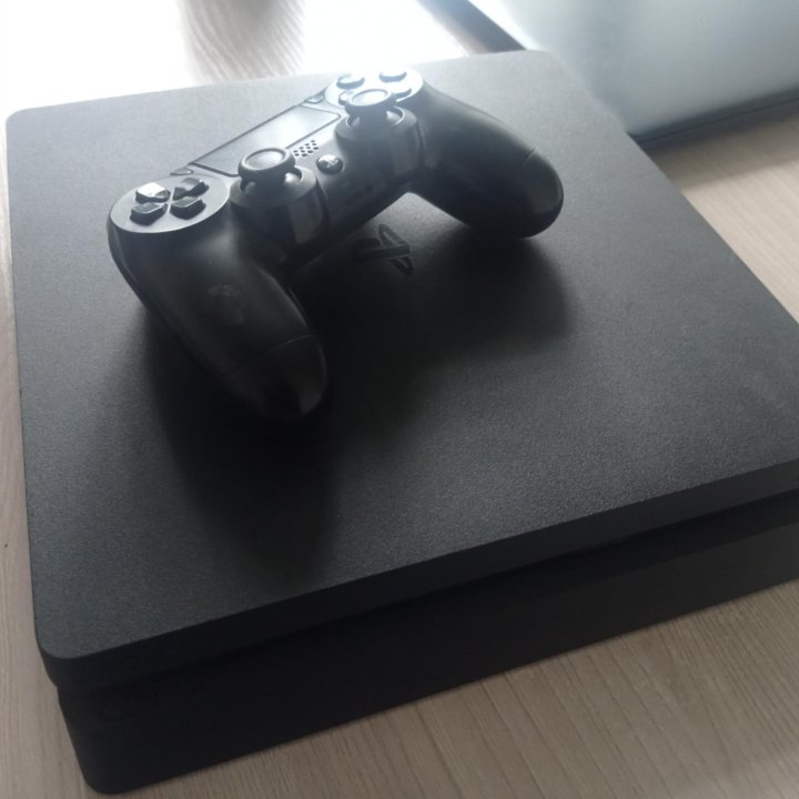 Sony PlayStation 4slim 1tb, 23 игры