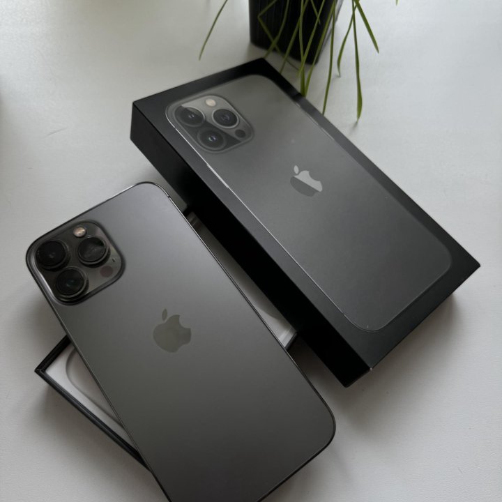 Продам iPhone 13 Pro Max 256Gb Graphite