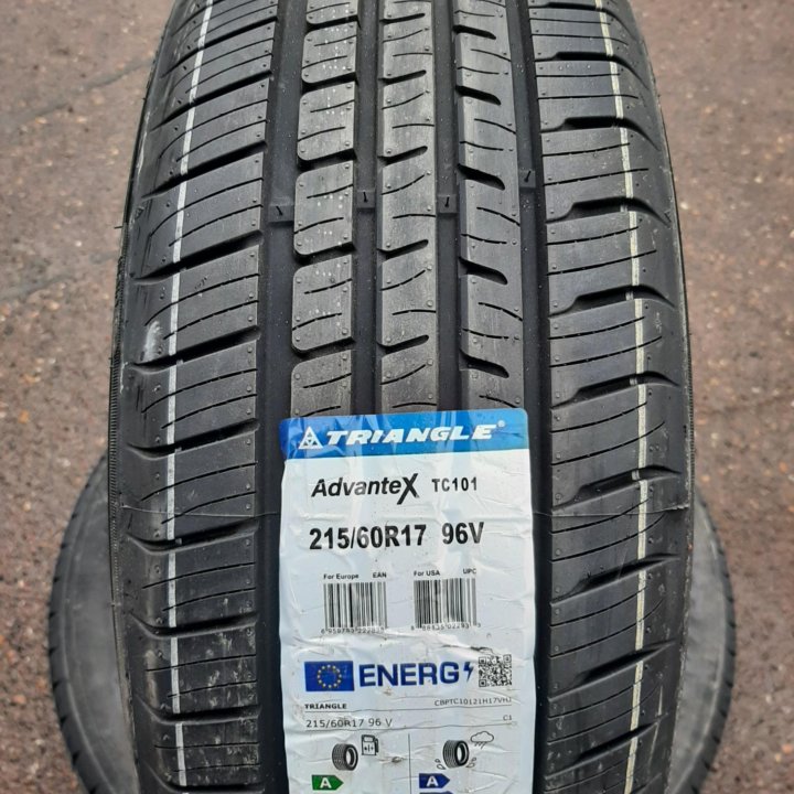 215/60 R17 96V Triangle AdvanteX TC101