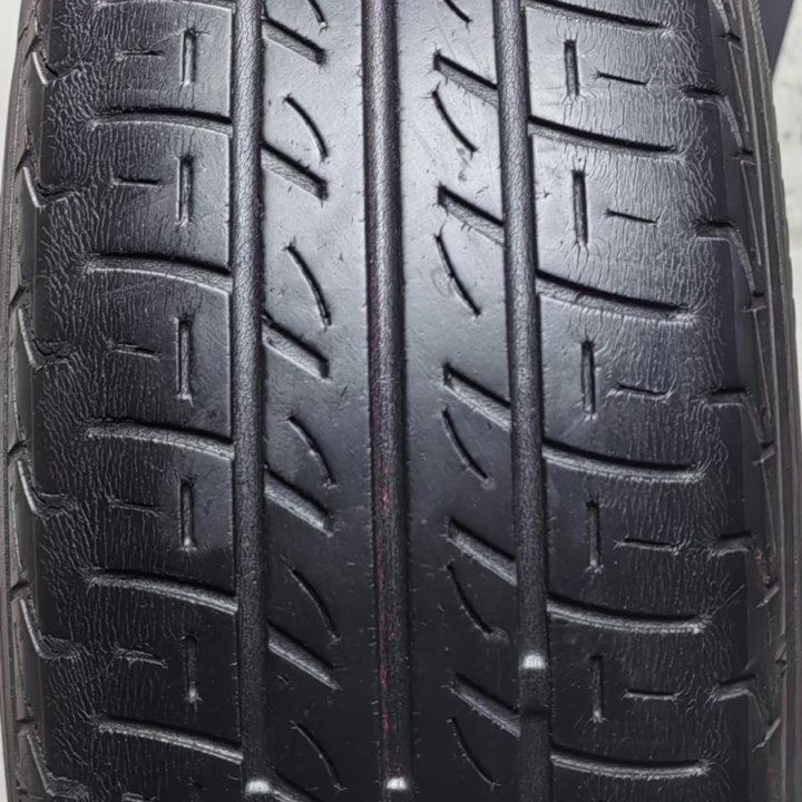 175/70R14 Bridgestone Sneaker одна