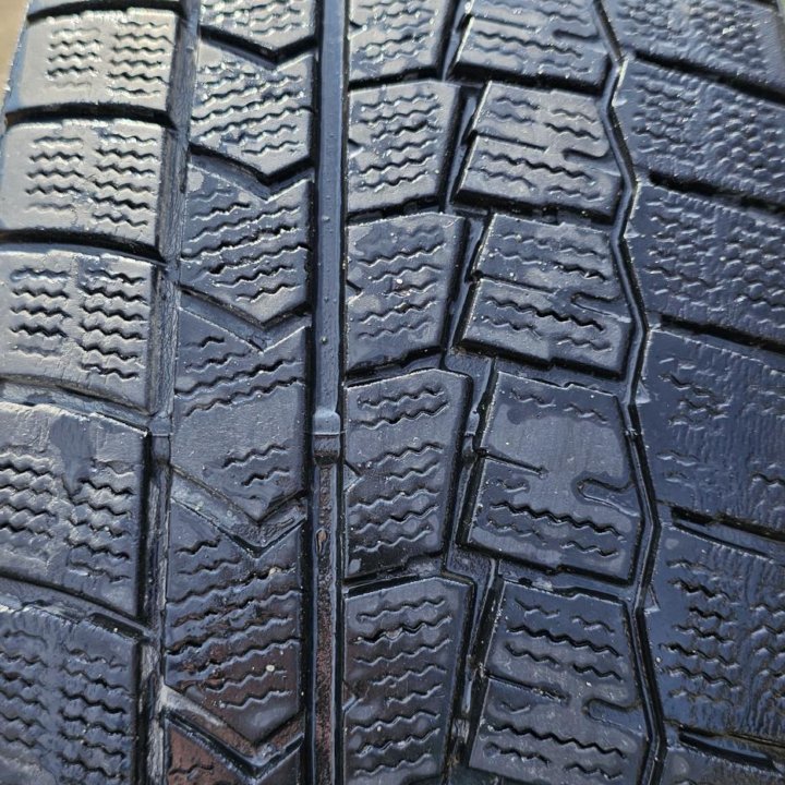 Продам комплект шин Dunlop Winter Maxx WM02, разме