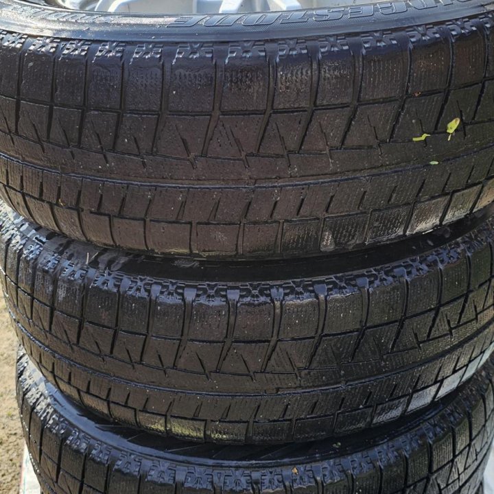 Шины Bridgestone Blizzak Revo GZ, размер 195/65 R1