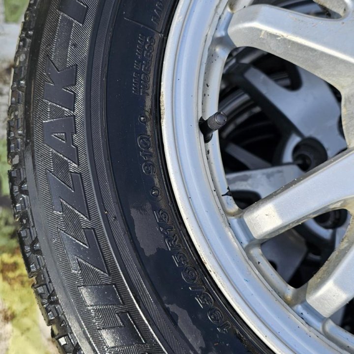 Шины Bridgestone Blizzak Revo GZ, размер 195/65 R1