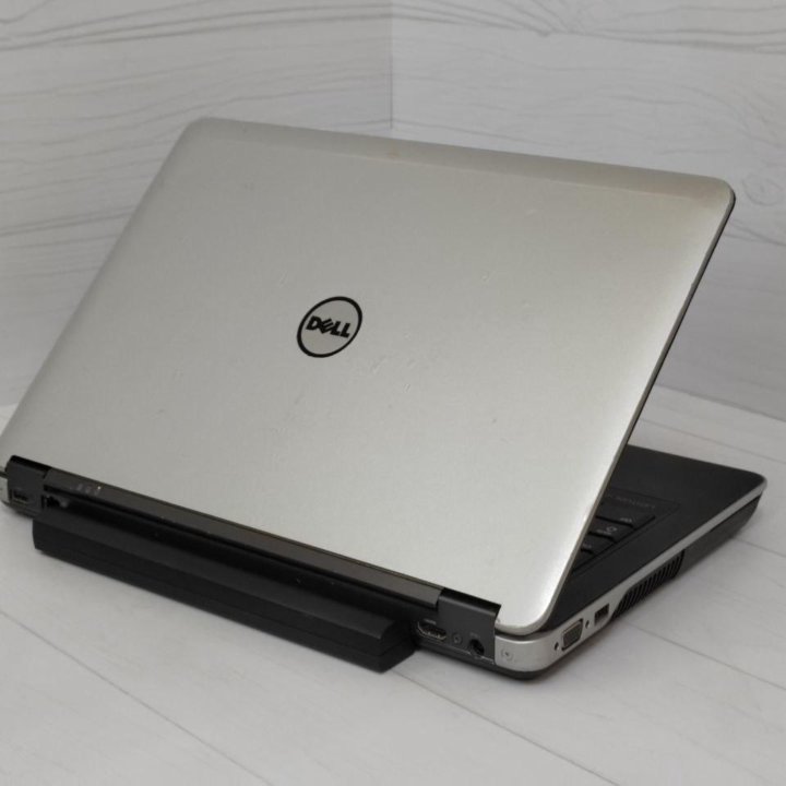 Ноутбук Dell Latitude 14