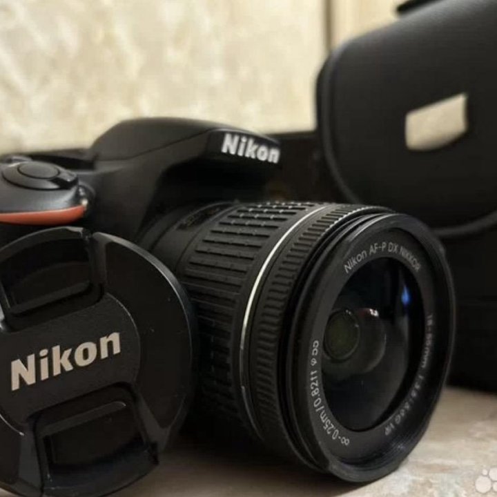 Зеркальный фотоаппарат nikon D3500