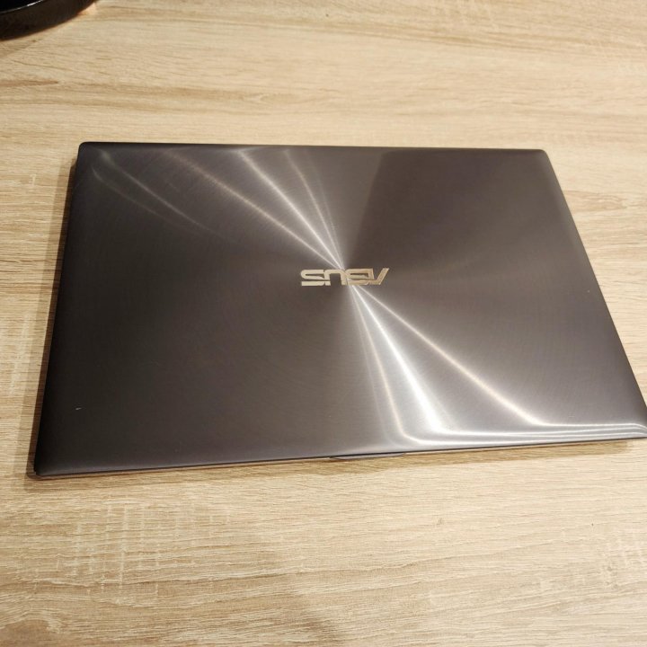 Asus ZenBook UX32v, core i5, 10gb, 480SSD, IPS