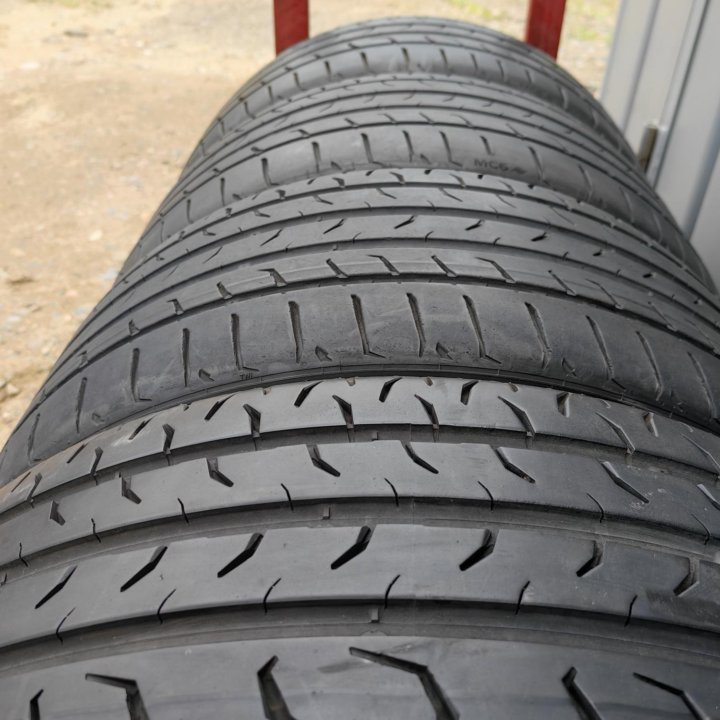 Комплект Continental MaxContact MC6 235/40 R18