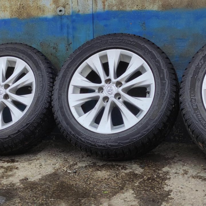 Toyota Alphard Vellfire R18 + Hankook 235/60