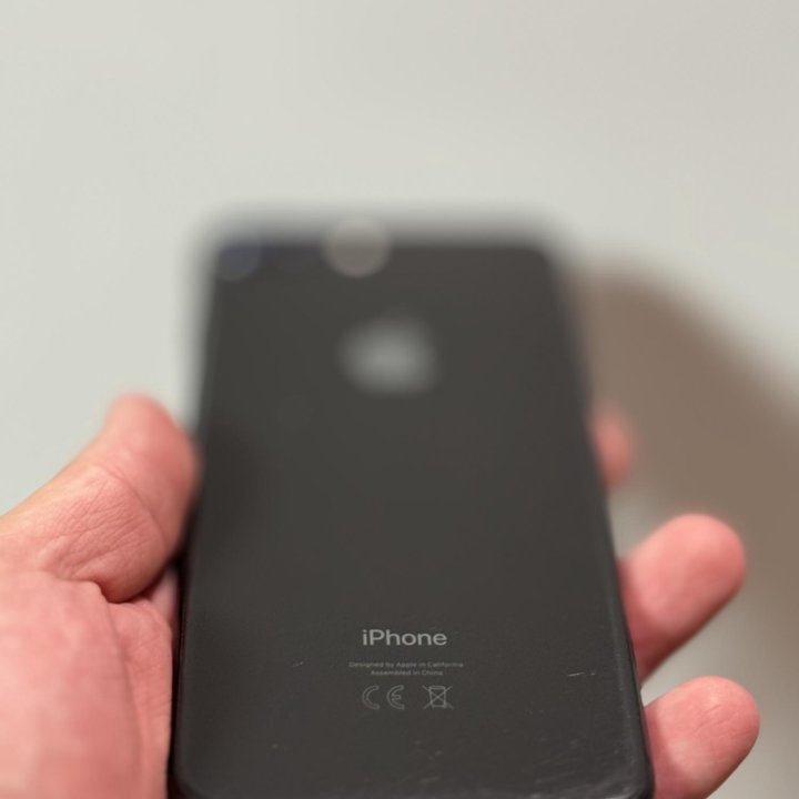 Продам iPhone 8 Plus 64Gb Black РСТ