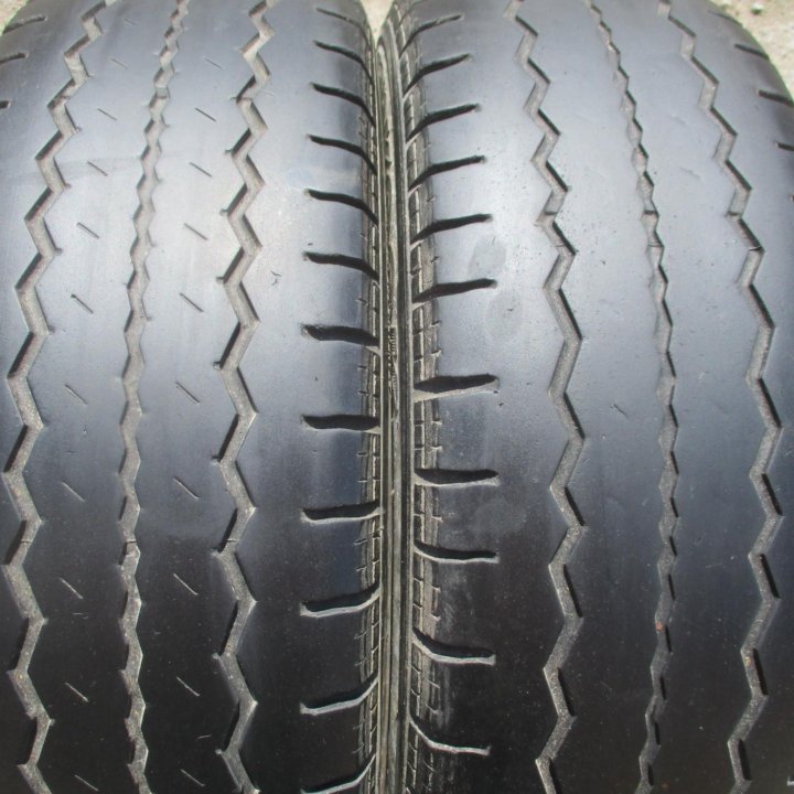 2шт 195 \ 70 R15C Грузовые. Hankook