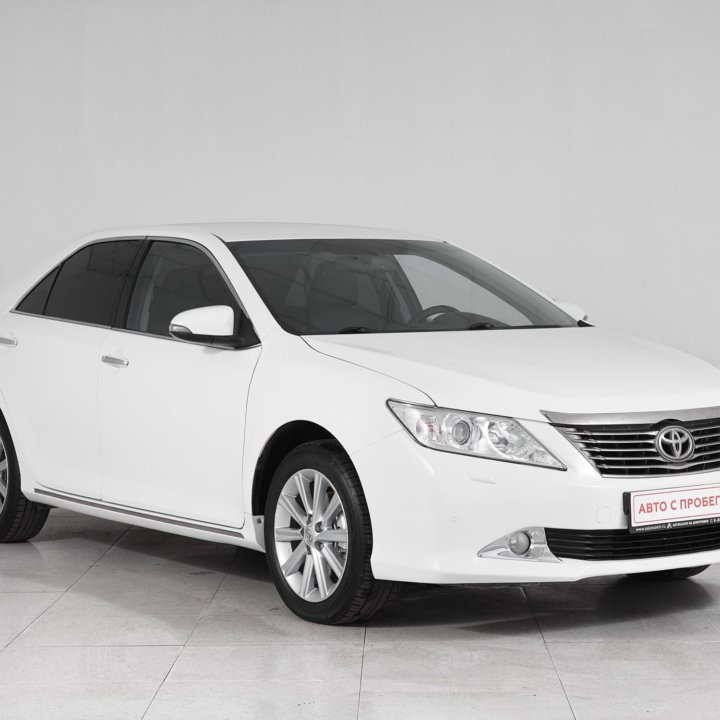 Toyota Camry, 2014