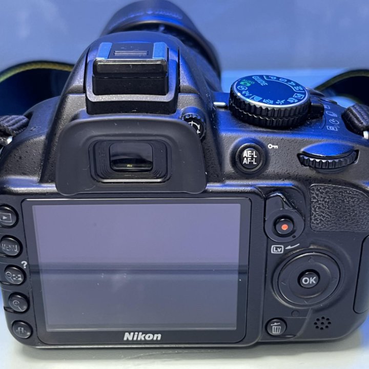 Зеркальный фотоаппарат Nikon D3100 kit 18-55 VR