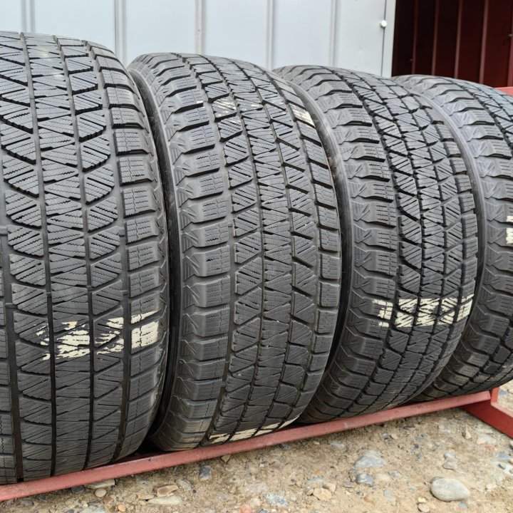 Комплект Bridgestone Blizzak DM-V3 275/50 r20 (№1)