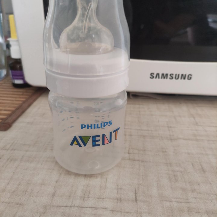 Бутылочка Avent