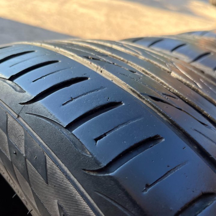 Лето Kumho Ecsta PS31 205/55 R16 91W