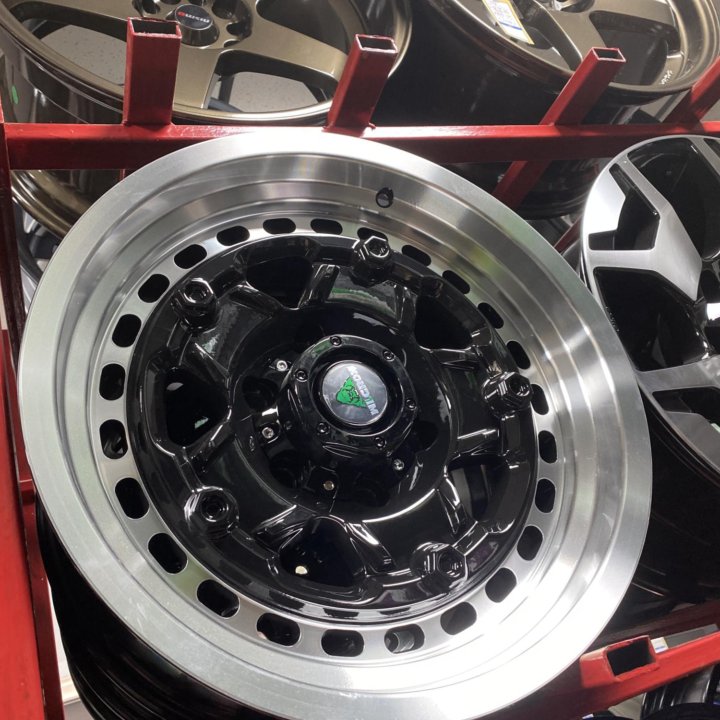 R17 j8.5 et0 6x139,7