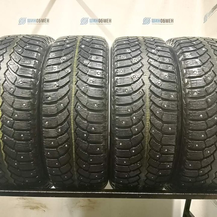 Bridgestone Blizzak Spike-01 R17 225/60 103T