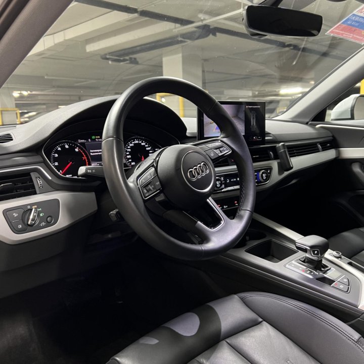 Audi A4, 2021