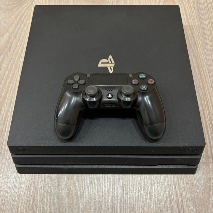 PS4 PRO