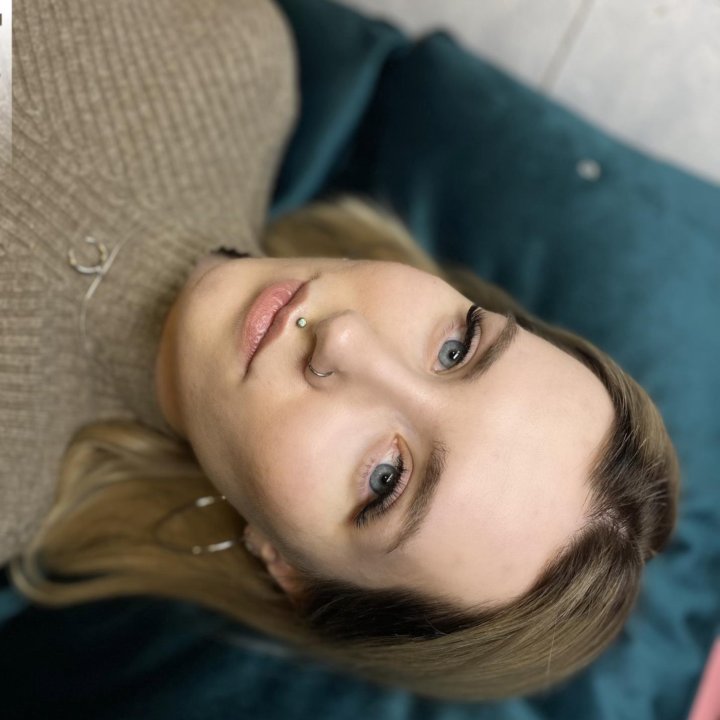 Наращивание ресниц 