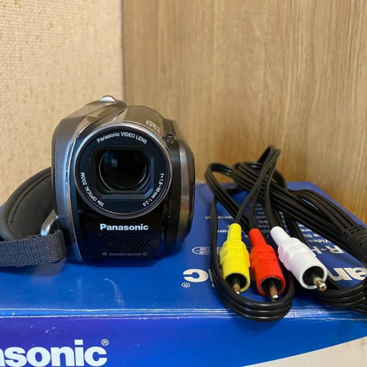 Видеокамера Panasonic SDR-H60EE-S