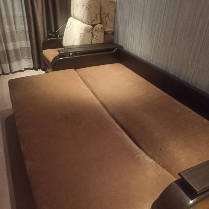 Диван + кресло бу