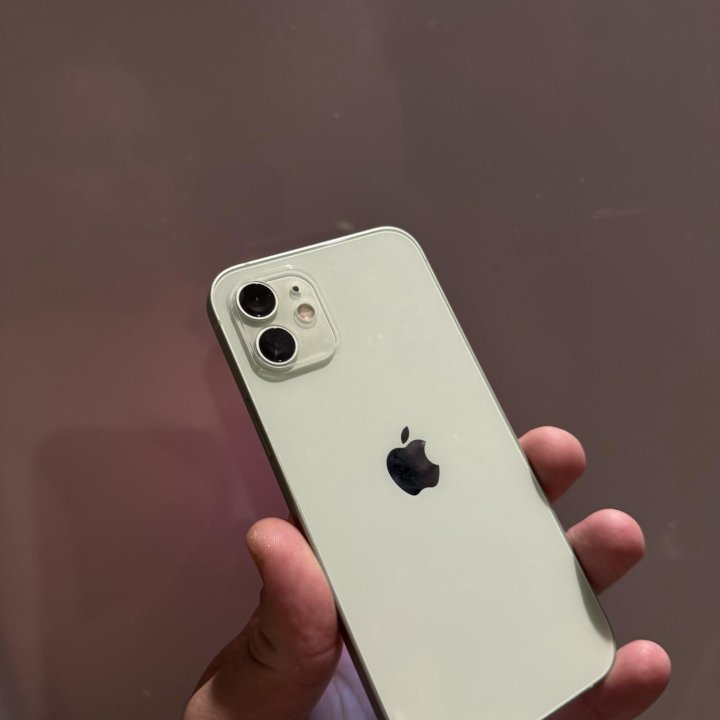 Продам iPhone 12 128Gb Green