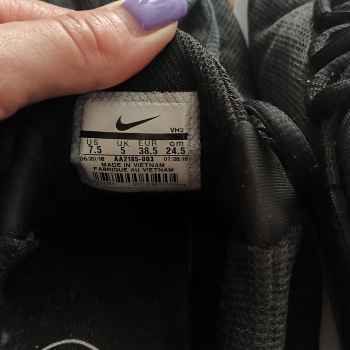 Кроссовки Nike женские оригинал