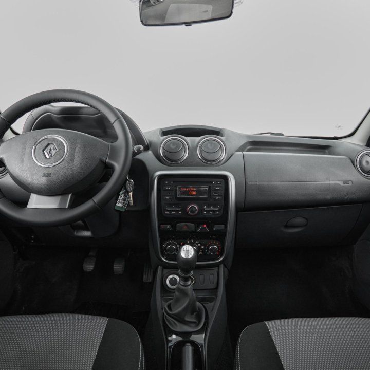 Renault Duster, 2013