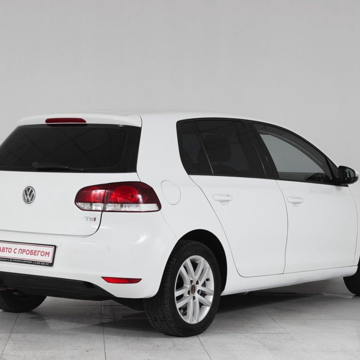 Volkswagen Golf, 2011