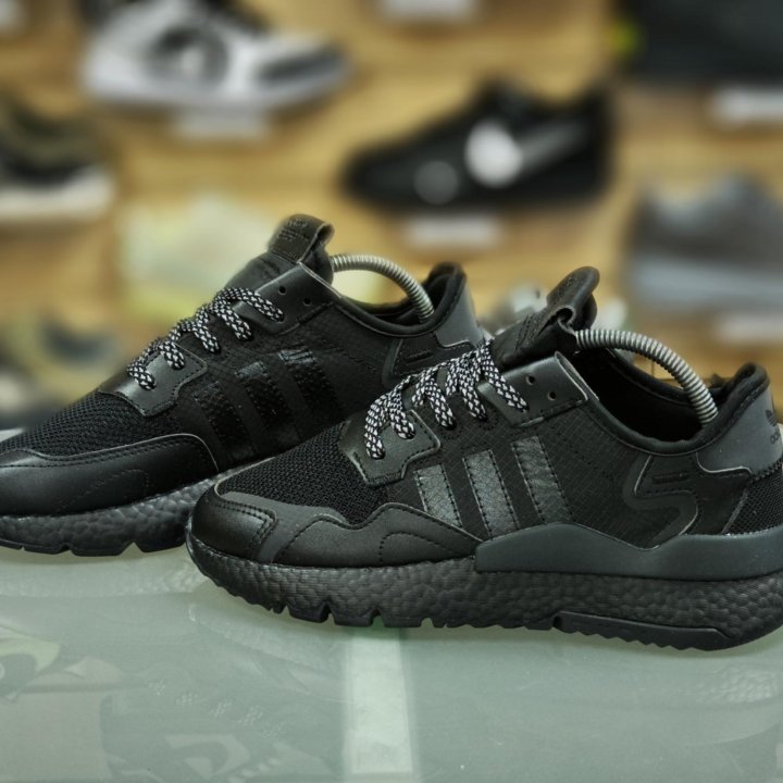 Кроссовки Adidas nite Jogger