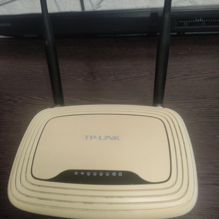 WiFi роутер TP-LINK TL-WR841N