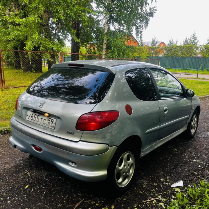 Peugeot 206, 1999