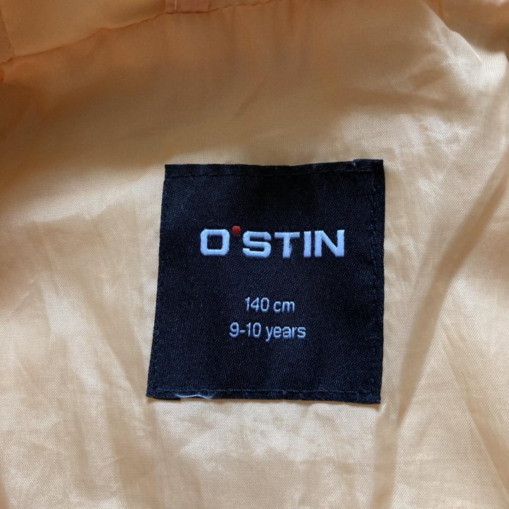 Куртка девочке Ostin 140