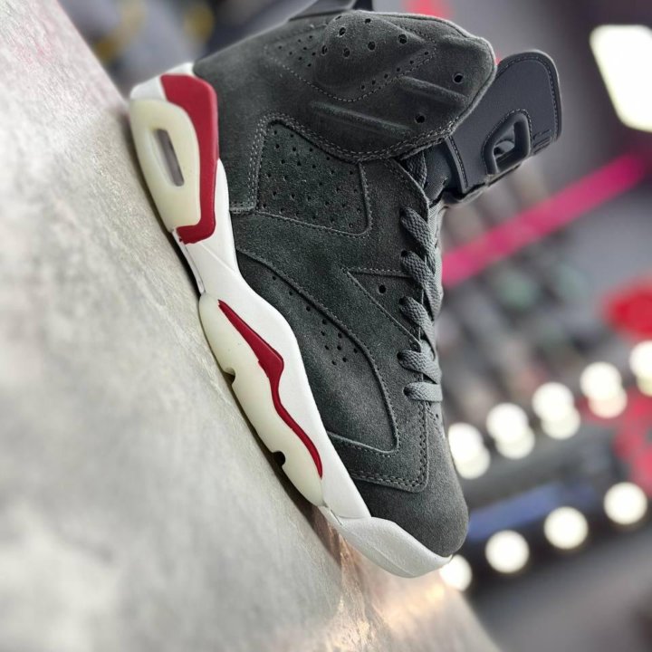 Кроссовки Nike Air Jordan 6