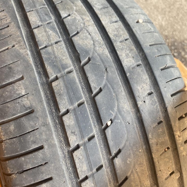 Pirelli P Zero 225/50 R17