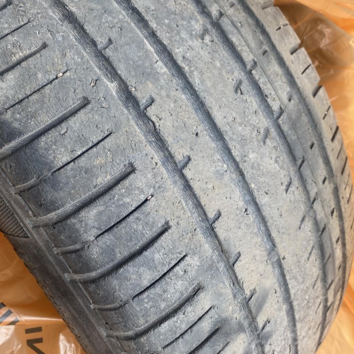 Pirelli P Zero 225/50 R17