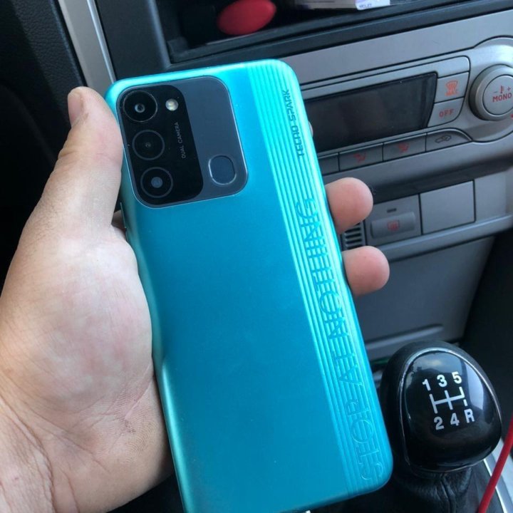 TECHO SPARK 8C