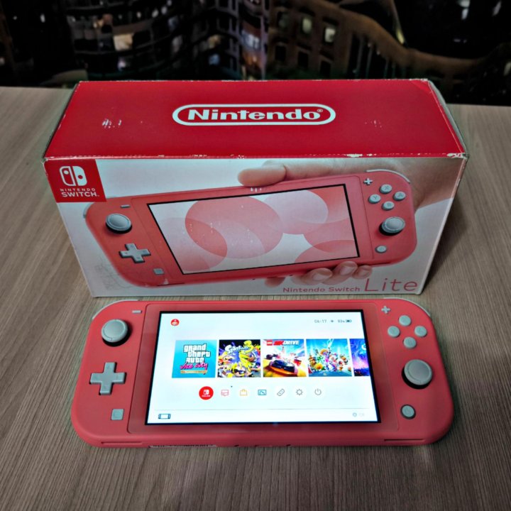 Nintendo Switch Lite | 256GB | 32 игры | НОВАЯ